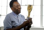 Pelé pasará Navidad en el hospital.