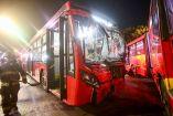 Choque entre unidades del Metrobús en Reforma.