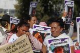 Marchan por sus desaparecidos