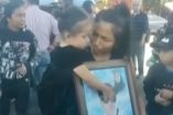 Familia de Brian Uriel se manifestaron para exigir justicia a las autoridades y detengan al vecino que le quitó la vida a Uriel en una riña.