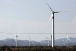 Turbinas de viento en una planta eólica en Oaxaca.
