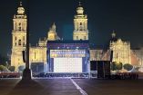 Así se mira el Zócalo con los preparativos del concierto 'Motomami'.