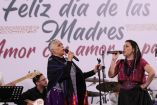 Eugenia León y María Inés Ochoa cantan en Palacio Nacional
