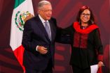 López Obrador con la titular de la SEP en Palacio Nacional