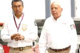 A la derecha el comisionado del INM, Francisco Garduño.