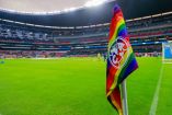 Banderín de tiro de esquina en el Azteca previo a la Final entre América y Pachuca.