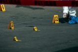 Peritos recabando información tras asesinato