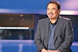 El documental sobre la vida de Hugo Sánchez es conducido por Adrián Uribe. Fotos: Cortesía Star+