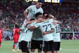 Jugadores de la Selección Mexicana celebran gol.