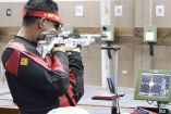 Edson Ramírez en prueba de Rifle de Aire (10 metros).