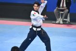 William Arroyo en su rutina de Taekwondo.