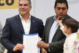 Jorge Luis Preciado se registra como aspirante del Frente.