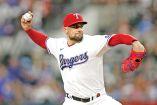 Nathan Eovaldi, pitcher abridor de los Rangers de Texas.