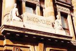 Fachada del edificio del Banco de México.