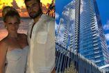  Britney Spears y su exesposo, Sam Asghari en playa y edificio lujoso