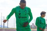 Harold Preciado entrenando con Santos Laguna.