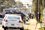 Patrullas y policías cercan la zona del tiroteo en Florida.