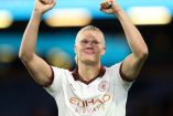 Erling Haaland celebra gol con Manchester City.