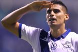 Guillermo Martínez celebra gol con Puebla ante Xolos.