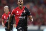 Juan Manuel Zapata celebra gol de Atlas en contra de Tigres en el Apertura 2023 de la Liga MX.
