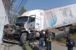 Accidente de tráiler en Tlalnepantla.