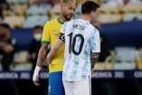 Lionel Messi y Neymar en final de la Copa América 2021.