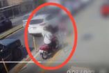 Motociclista atropella a niña en ciclovía.