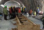 El colapso de un túnel en India dejó 40 trabajadores atrapados. (AFP)