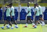 Jugadores de Brasil durante entrenamiento de la 'Scratch'.