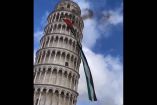 Bandera palestina en la Torre de Pisa.