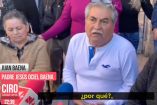 Juan Baena, identificado como el padre de Jesús Ociel Baena, habla a los medios de comunicación, mostrando su implicación y apoyo en la trayectoria de su hijo, el magistrado no binario de Aguascalientes.