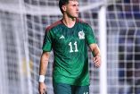 Santiago Giménez en partido de la Selección Mexicana.