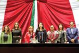 Rosario Piedra, presidenta de la CNDH, acompañada por integrantes de la Mesa Directiva de San Lázaro.