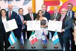Funcionarios mexicanos en la Fitur.