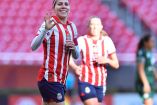 Alicia Cervantes celebra gol de Chivas Femenil ante Santos en el Clausura 2024 de la Liga MX Femenil.