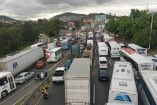 transportistas bloquean