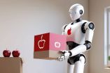 Robot humanoide con el logo de Apple ayudando a cargar una caja a una persona que está a su lado en una casa limpia.