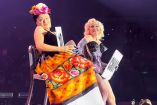 Madonna invitó a la mexicana a subir al escenario. Foto: Instagram @salmahayek