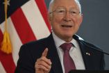 Ken Salazar lamenta el accidente en el que fallecieron 8 mexicanos en Florida