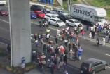 Bloqueo en la carretera México-Toluca.