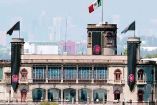 Castillo de Chapultepec lució con las banderas del Consejo Negro