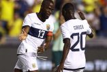 Enner Valencia celebrando su gol con Ecuador.