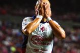 'Chicharito' lamenta goles anulados ante Xolos.