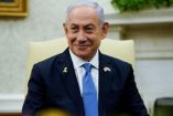 Benjamin Netanyahu sonriendo en Estados Unidos.