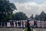 Caos en Avenida Constituyentes por bloqueo.