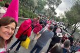 Marea Rosa protesta frente al INE por sobrerrepresentación