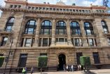 Fachada del Banco de México.