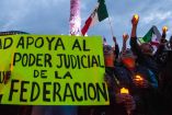 Ciudadanos y trabajadores del poder judicial se manifiestan desde el Ángel de la Independencia