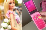 Celular de Barbie con tapa de color rosa
