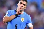 Luis Suárez celebra gol con la Selección de Uruguay durante su última Copa América.